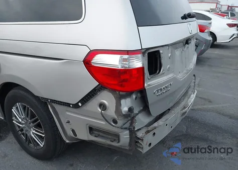 2006 Honda Odyssey Touring z USA, uszkodzony, nr VIN 5FNRL38846B045009